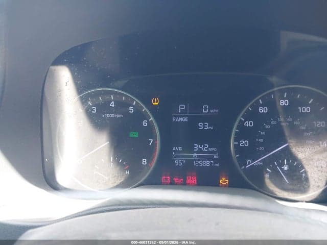 2017 HYUNDAI ELANTRA SE 7