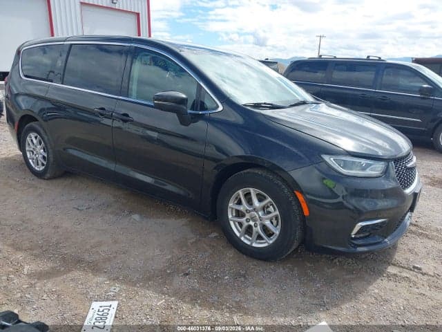 2023 CHRYSLER PACIFICA TOURING L 1