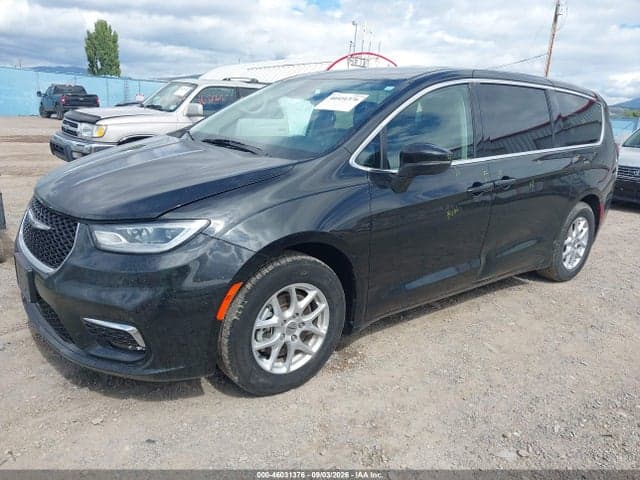 2023 CHRYSLER PACIFICA TOURING L 2