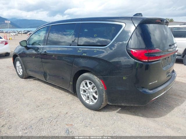 2023 CHRYSLER PACIFICA TOURING L 3