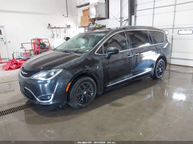 2020 CHRYSLER PACIFICA TOURING L 2
