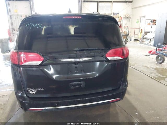 2020 CHRYSLER PACIFICA TOURING L 16