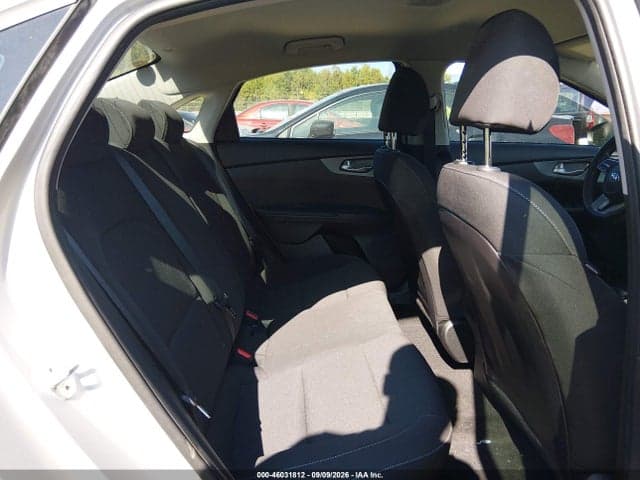 2020 KIA FORTE LXS 8