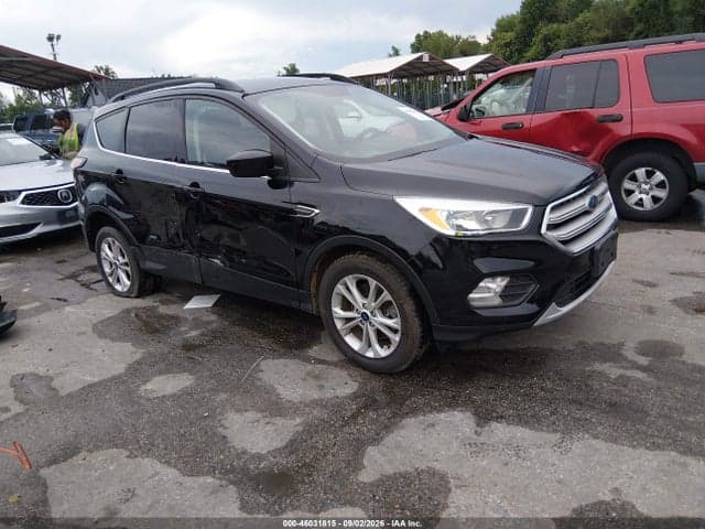 2018 FORD ESCAPE SE 1