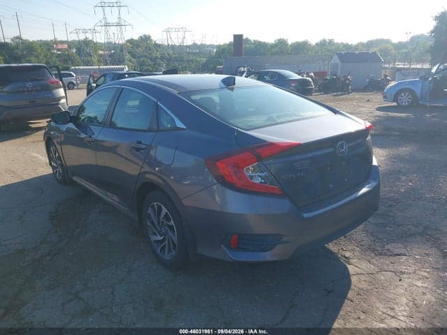 2017 HONDA CIVIC EX 3