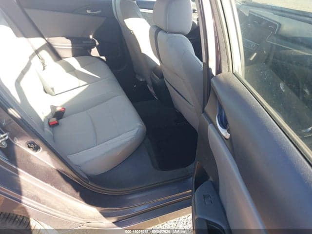 2017 HONDA CIVIC EX 8