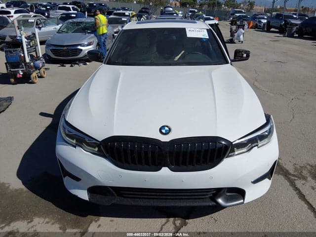 2019 BMW 330I 13