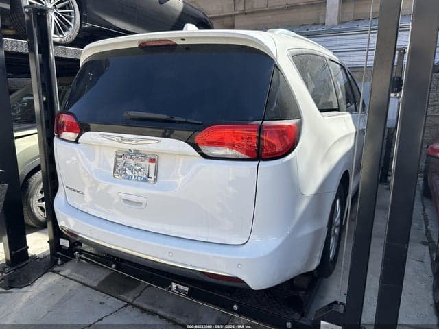 2018 CHRYSLER PACIFICA TOURING L 4