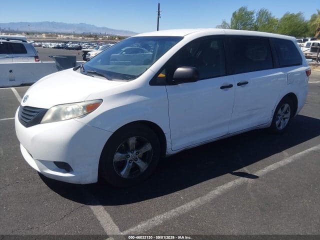 2017 TOYOTA SIENNA L 7 PASSENGER 2