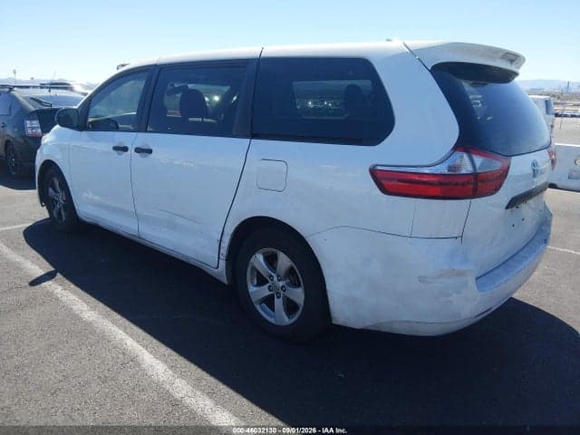 2017 TOYOTA SIENNA L 7 PASSENGER 3