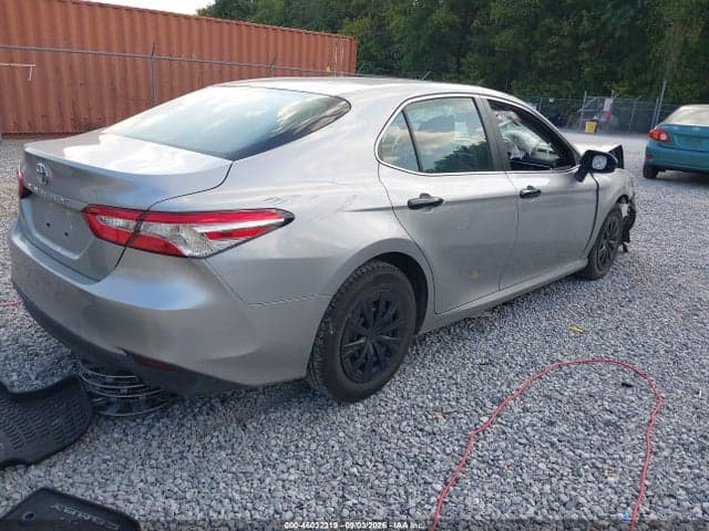 2018 TOYOTA CAMRY L 4