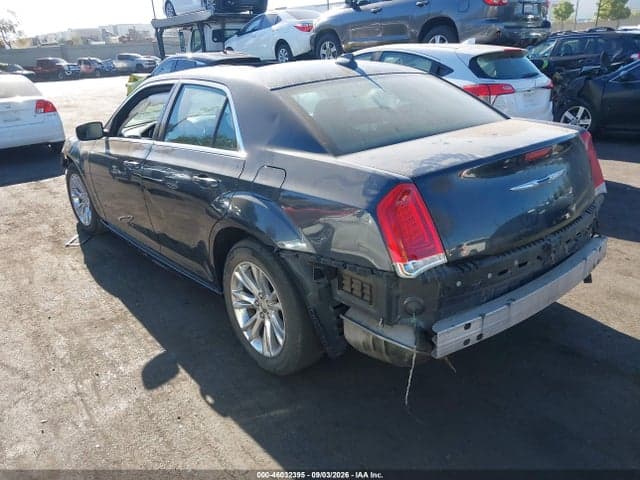2017 CHRYSLER 300 LIMITED 3