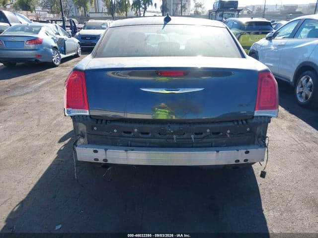 2017 CHRYSLER 300 LIMITED 6