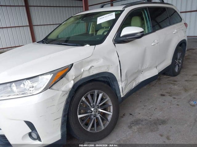 2019 TOYOTA HIGHLANDER XLE 6