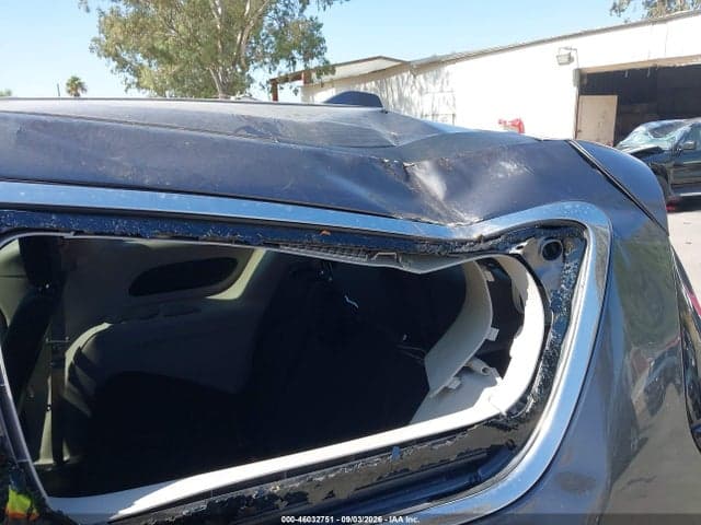 2019 CHRYSLER PACIFICA TOURING 6