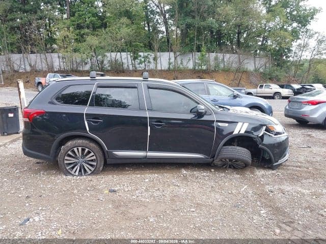 2020 MITSUBISHI OUTLANDER SE 2.4 13