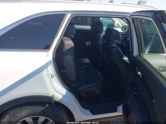 2017 KIA SORENTO 2.4L LX 8