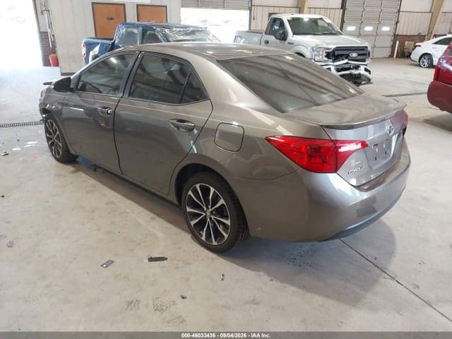 2017 TOYOTA COROLLA SE 3