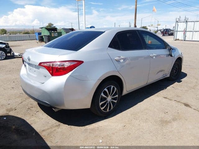 2018 TOYOTA COROLLA LE 4