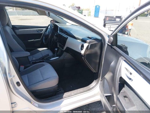 2018 TOYOTA COROLLA LE 5