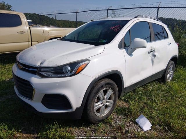 2017 CHEVROLET TRAX LT 2