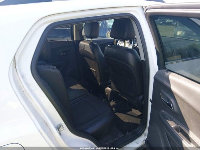 2017 CHEVROLET TRAX LT 8