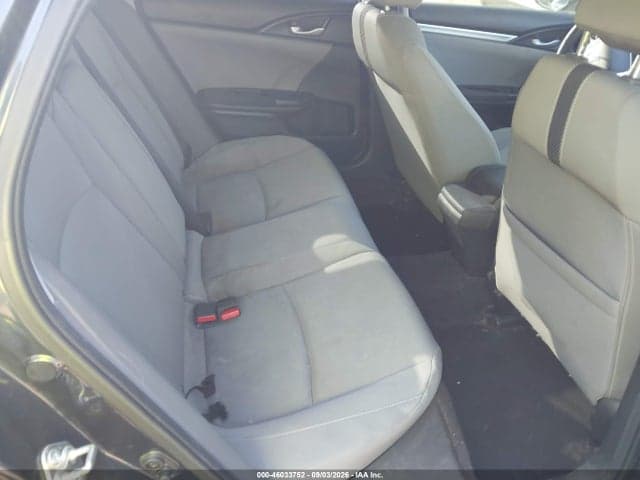 2017 HONDA CIVIC EX 8