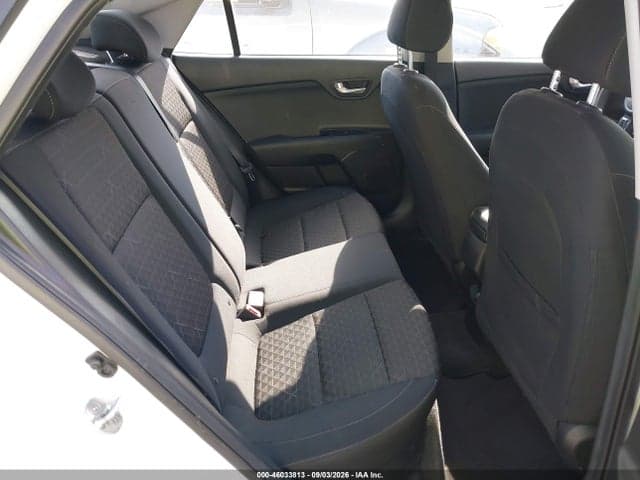 2022 KIA RIO S 8