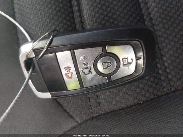 2017 FORD FUSION SE 11