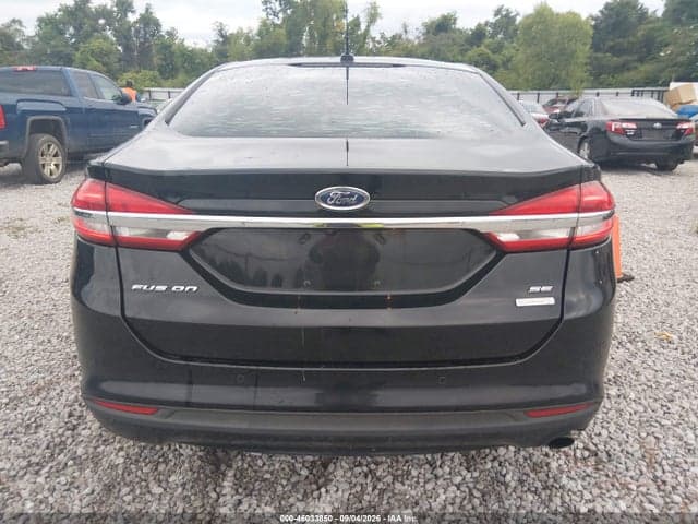 2017 FORD FUSION SE 16