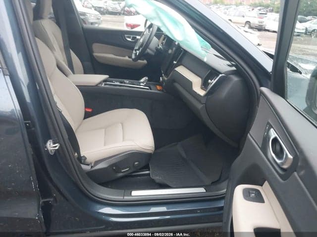 2026 VOLVO XC60 B5 PLUS 5