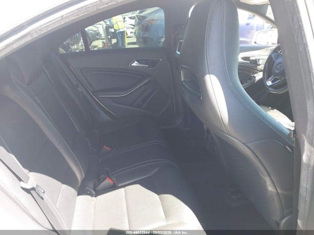 2017 MERCEDES-BENZ CLA 250 7