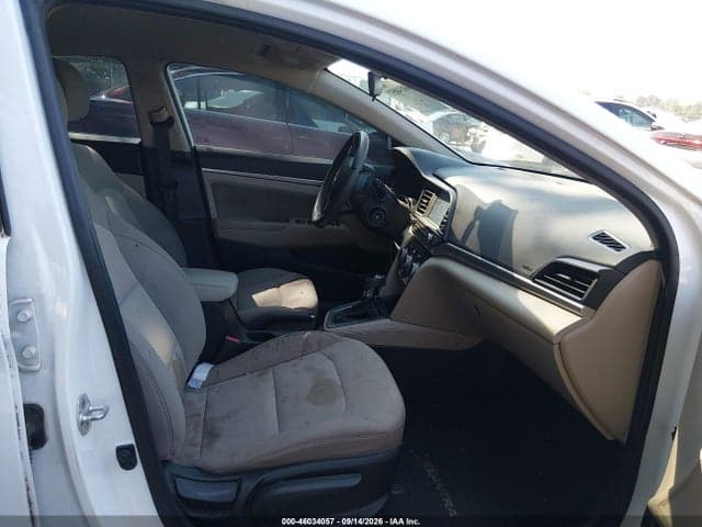 2019 HYUNDAI ELANTRA SEL 5