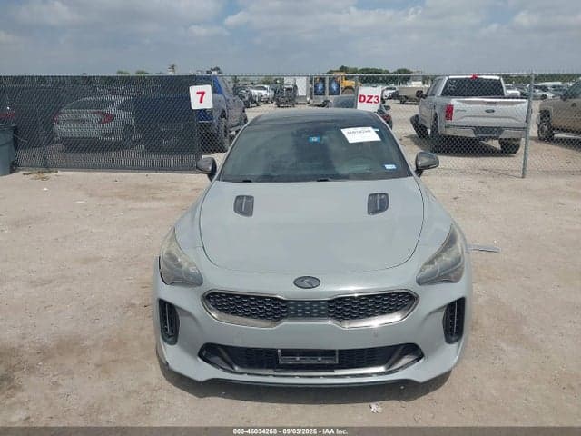 2018 KIA STINGER GT2 12