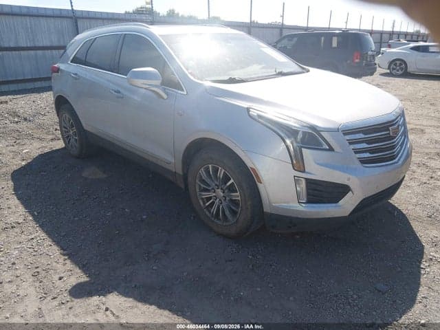 2017 CADILLAC XT5 LUXURY 1