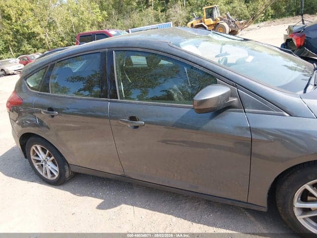 2018 FORD FOCUS SE 13