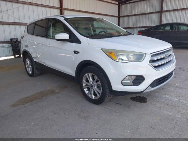 2017 FORD ESCAPE SE 1