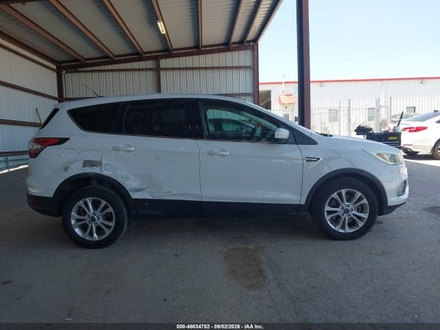 2017 FORD ESCAPE SE 13