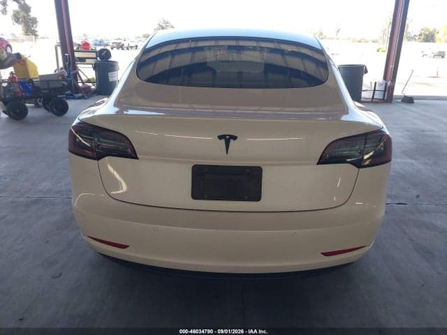 2021 TESLA MODEL 3 STANDARD RANGE PLUS REAR-WHEEL DRIVE 16