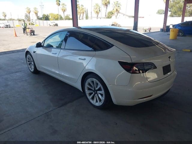 2021 TESLA MODEL 3 STANDARD RANGE PLUS REAR-WHEEL DRIVE 3
