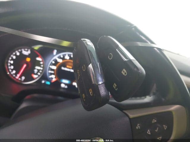 2017 GMC ACADIA DENALI 11