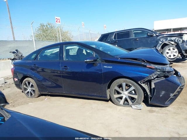 2017 TOYOTA MIRAI 13
