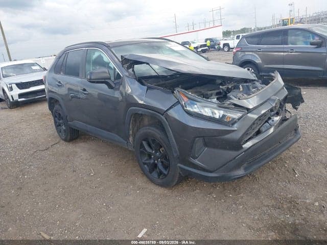 2021 TOYOTA RAV4 LE 1
