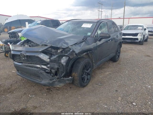 2021 TOYOTA RAV4 LE 2