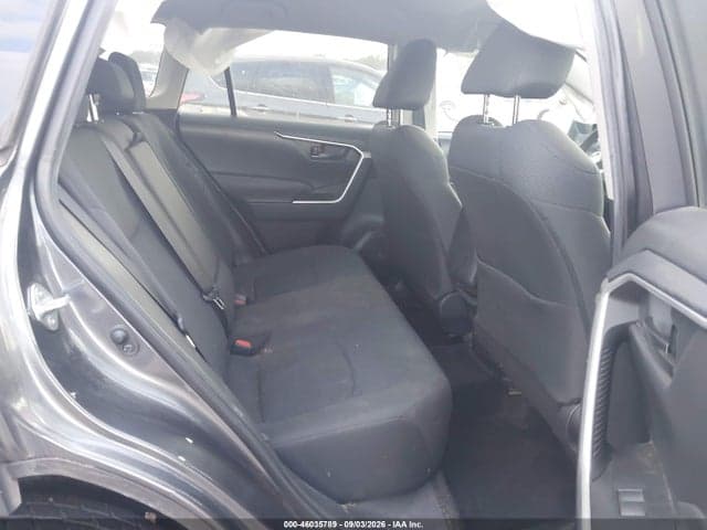 2021 TOYOTA RAV4 LE 8
