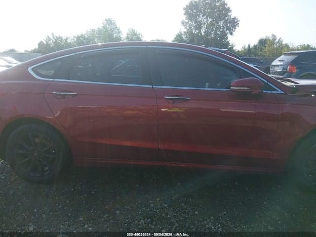 2017 FORD FUSION SE 13