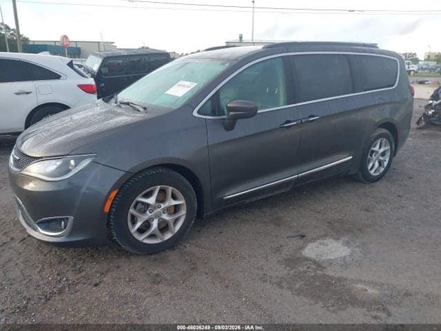 2017 CHRYSLER PACIFICA TOURING-L 2