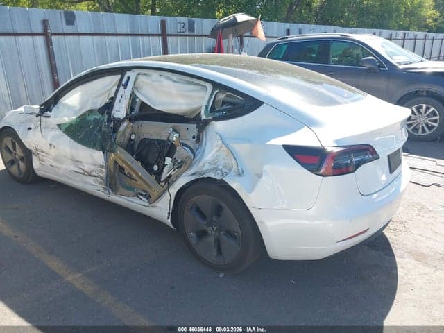 2021 TESLA MODEL 3 STANDARD RANGE PLUS REAR-WHEEL DRIVE 3