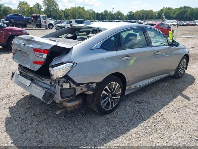 2020 HONDA ACCORD HYBRID EX 4