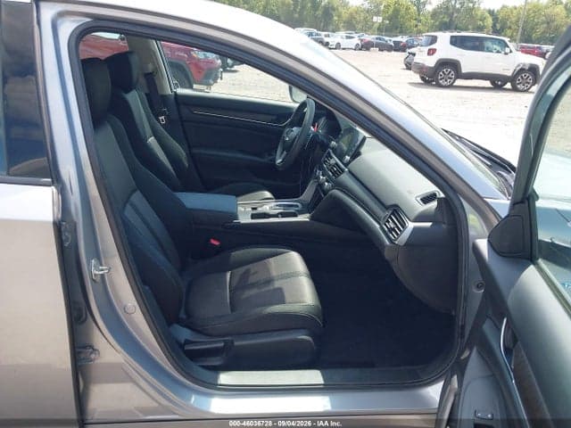 2020 HONDA ACCORD HYBRID EX 5